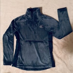 The North Face Navy Blue Osito 1/4 Zip Fuzzy Pullover Fleece Kangaroo Pocket
